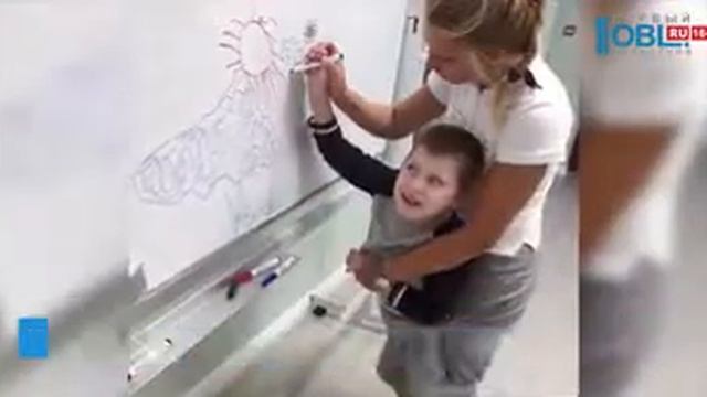 Лёва Золотухин учится рисовать смотреть онлайн