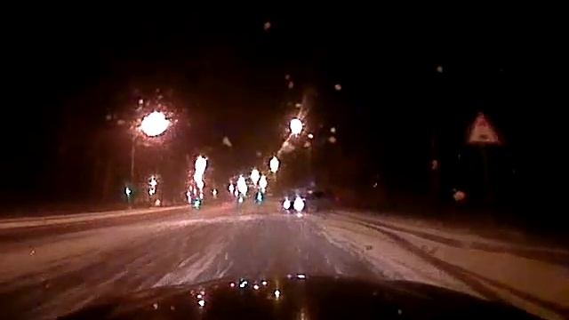 Катайтесь на летней резине :) смотреть онлайн