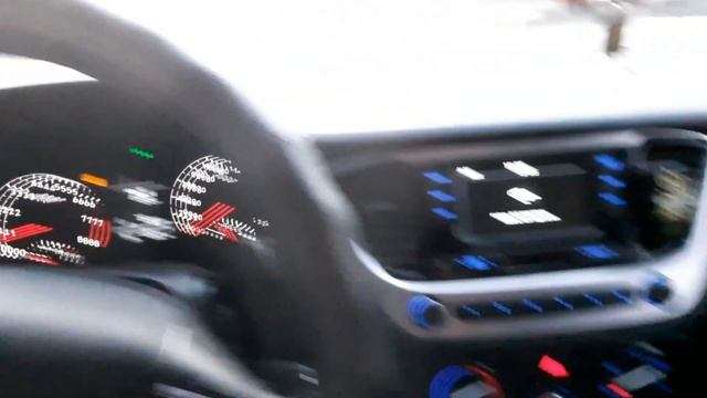 HYUNDAI SOLARIS 2 Реакция на обвес, сплитер, тюнинг смотреть онлайн