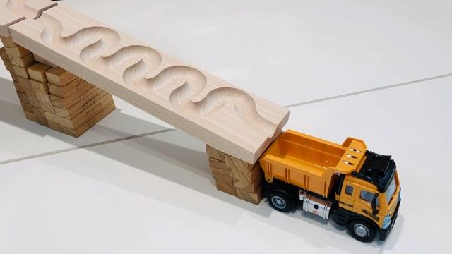 Marble Run Play No.22 The lot colorful ball rolls (HABA wave slope +Big crene) смотреть онлайн