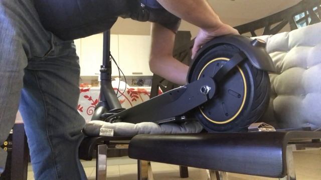 Istallazione Staffa per Parafango Segway Ninebot G30MAX смотреть онлайн