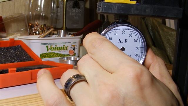 Твердость различных слоев сосновой доски. смотреть онлайн