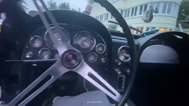 1963 Chevrolet Corvette (Split Window) Stingray. 27k Mile Car (All Original) смотреть онлайн