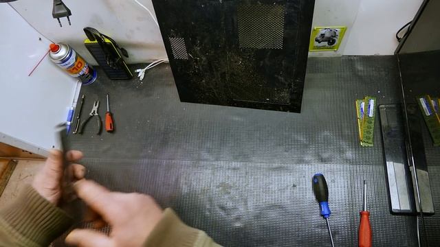 Нашел убойный винтаж и ПК-железо! | Мои находки на свалке в Германии №484 смотреть онлайн