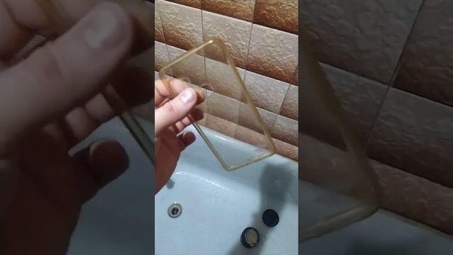 Самый эфективнный способ удаление желтизны на селиконовых чехлах!!!80% реальной пользы!!! смотреть онлайн