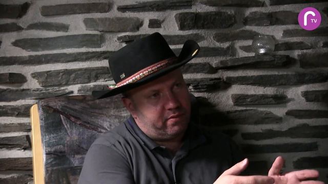 Elsa Rossi: Spiritist смотреть онлайн