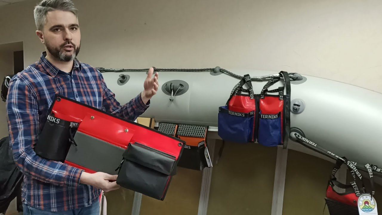 Бортовой органайзер для лодки. Клапан на карман для коробок. смотреть онлайн