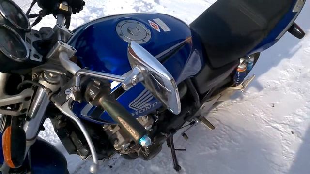 HONDA CB400 2003г смотреть онлайн