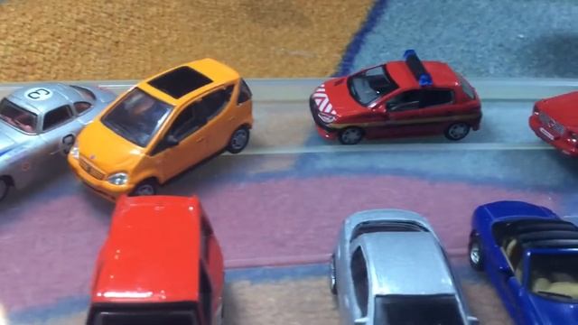 1/72 Diecast Cararama Collection смотреть онлайн