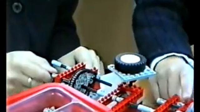 Подборка с уроков информатики в начальной школе УВК №1874 (ок. 2002 г.) смотреть онлайн