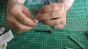 Как сделать кризер для тиснения кожи своими руками.