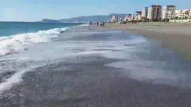 Рождество. Пляж Махмутлара. смотреть онлайн