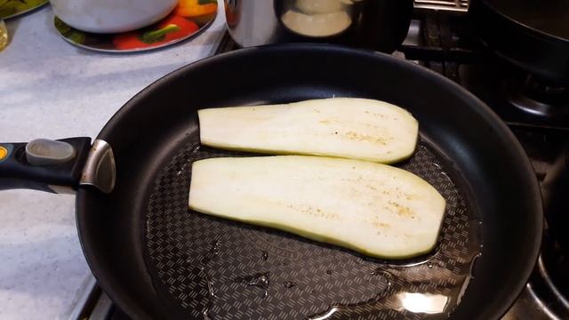 РУЛЕТИКИ ИЗ БАКЛАЖАН /// ПИКАНТНАЯ ЗАКУСКА /// БАКЛАЖАНЫ С ТУНЦОМ И ЯЙЦОМ смотреть онлайн