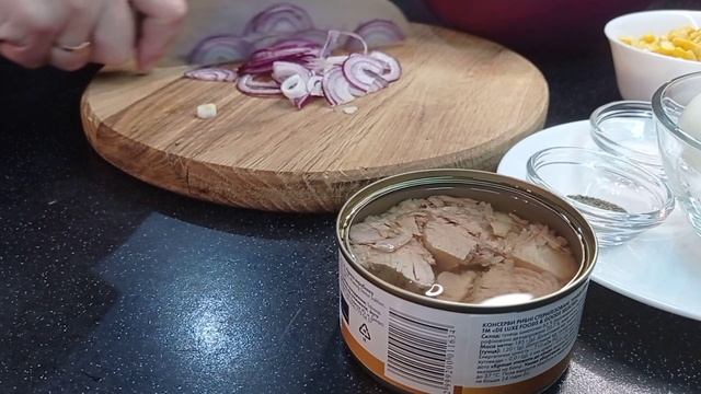 САЛАТ #3 с тунцом и пекинской капустой. БЕЗ майонеза! смотреть онлайн