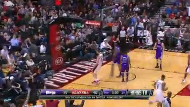 Meyers Leonard's Thunderous Dunk On The Kings смотреть онлайн