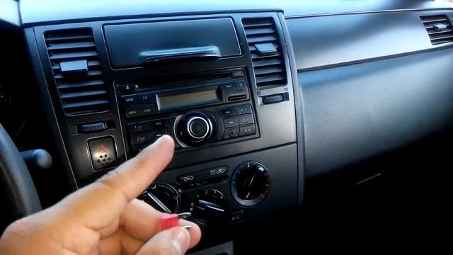 No enciende Estéreo del Nissan Tiida | Solución 1 смотреть онлайн