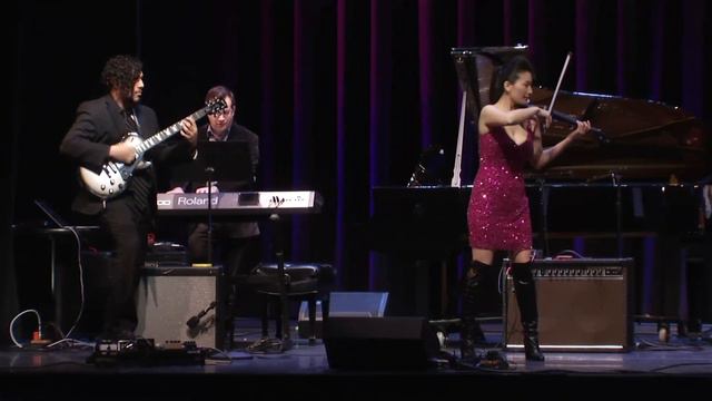 Uprising (Muse) - Electric Violin Live смотреть онлайн