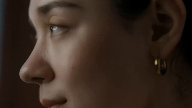 Телевизор Xiaomi Mi TV ES Pro 86" смотреть онлайн