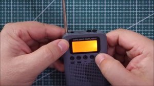 Карманный цифровой FM AM радиоприемник часы будильник с LCD дисплеем HRD-104