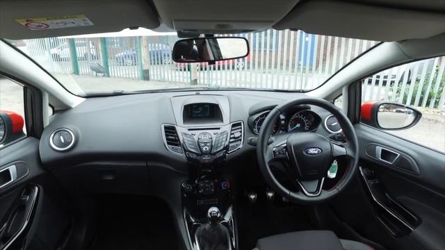 FORD ZETEC S BLACK EDITION (2015) 1.0 Ecoboost 140 Zetec S Black 3dr смотреть онлайн