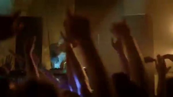 Hike :: ArchiveAdMe.com