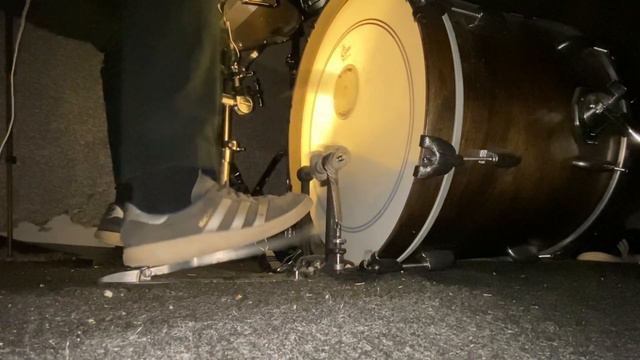 Heel-Toe Single Pedal Triplet Bass Drum Workout 135-180 BPM смотреть онлайн