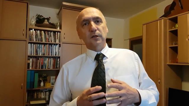 Отец исцеленной является зам Мэра г Попрад . В настоящее время баллотируется на депутата Госдумы. смотреть онлайн