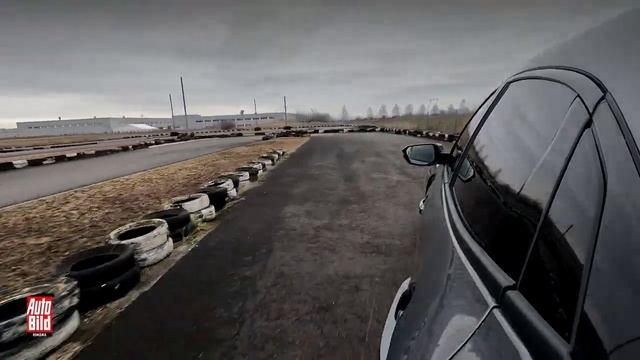 Track Test Drive - Honda Civic Type R - Driven by Ada Stoica смотреть онлайн