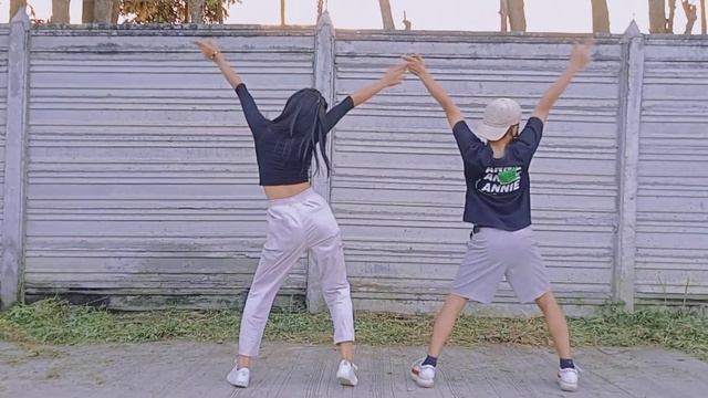 PE 12 - ELEMENTS OF DANCE | 12-STEM A смотреть онлайн
