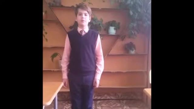 Читающая страна-Кульков Вадим читает Цветаева М.И. "Они приходят" смотреть онлайн