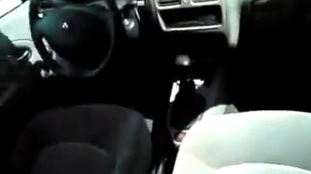 Renault Clio 1.6 Expression 2005 смотреть онлайн