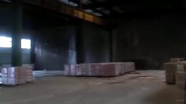 Владивосток, склад на Угольной.avi смотреть онлайн