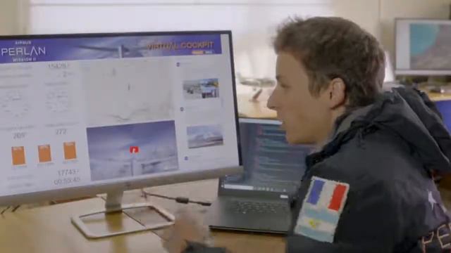 Самолет, планер -Perlan 2 побил мировой рекорд высоты смотреть онлайн