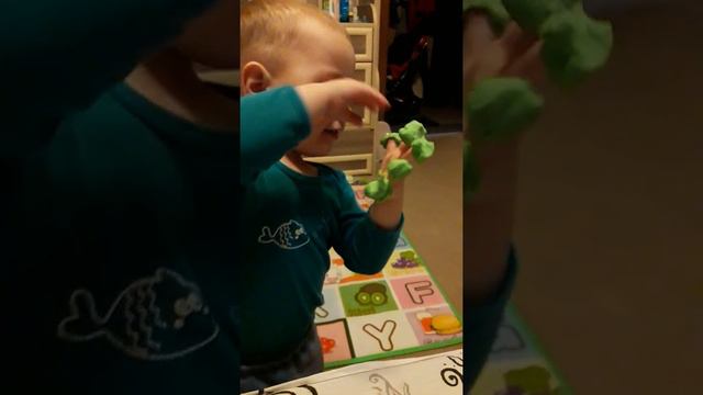 Папа пальчик... где же ты? смотреть онлайн