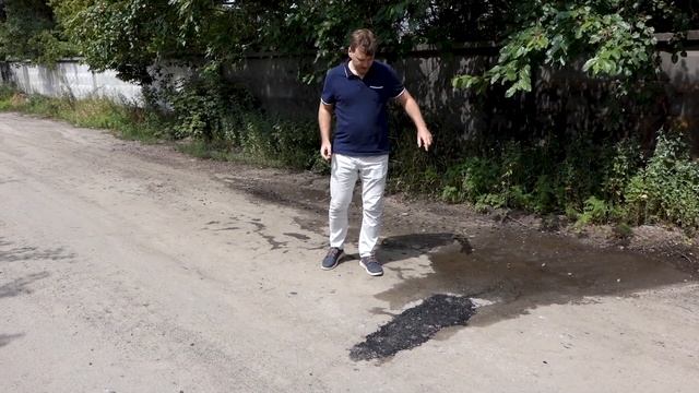 Укладка холодного асфальта. День второй. Ямочный ремонт в экстремальных ситуациях без спец. техники смотреть онлайн