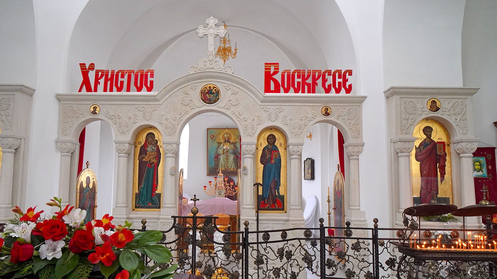 Мужской монастырь св.апостола Луки на Пасху смотреть онлайн