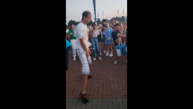 Променял дружбу смотреть онлайн