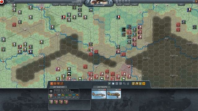 Jugando a...Decisive Campaigns: The Blitzkrieg from Warsaw to Paris смотреть онлайн
