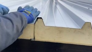 Монтаж крышных сэндвич панелей. Склад 1000 м.кв.