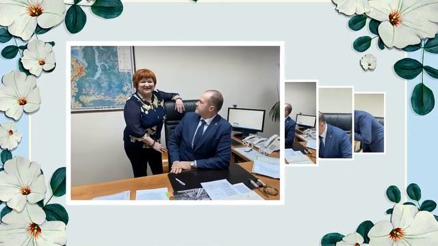 Провожает коллегу на пенсию женщину — весёлый сценарий для поздравления из фото смотреть онлайн
