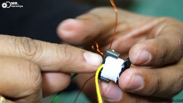 खराब Mobile Charger से बनाया High Voltage Generator || How To Make High Voltage Generator