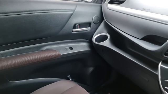 In Depth Tour Toyota Sienta Welcab [XP170] Facelift - Indonesia смотреть онлайн