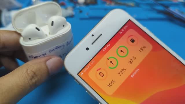 Apple AirPods – чистка и замена аккумуляторов в наушниках