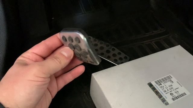 Накладки на педали Astra GTC. Почему не Алиэкспресс, а оригинал? смотреть онлайн