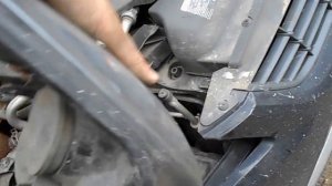 Ford focus 2 рестайлинг. Замена лампочек ближнего и дальнего света