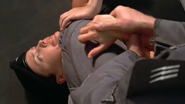 [Starship Troopers - Звездный десант] Военная академия. Сцена №1. смотреть онлайн