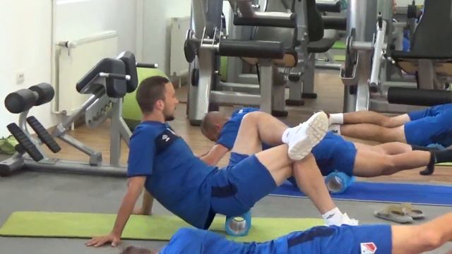 Trening fudbalera Vojvodine u teretani (24. 6. 2018) смотреть онлайн