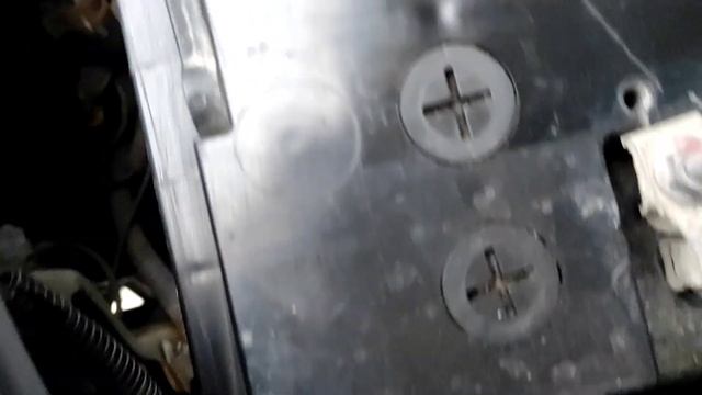 Как достать лампочку из фары смотреть онлайн