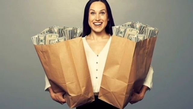 Сильнейший заговор для привлечения денег. смотреть онлайн