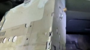 Как установить активный сабвуфер в ланос сенс, саб рвет багажник